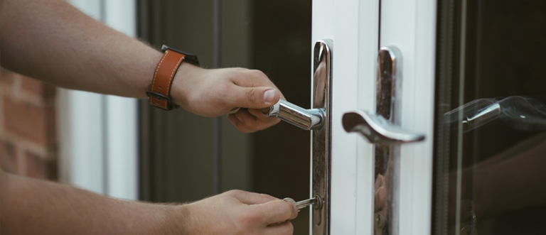 24 hour key locksmith Fairview
